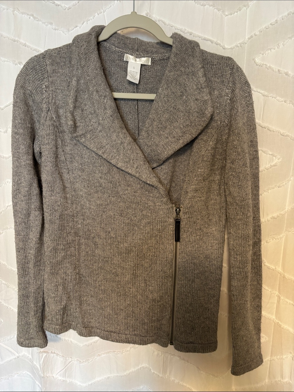 Design History Heather Gray Knit Cardigan